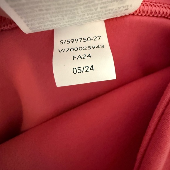 Athleta Ultra High Rise Elation 7/8 Tight - Picture 5 of 7